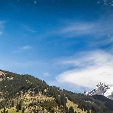 شقة Charming, Well-equipped Alpine