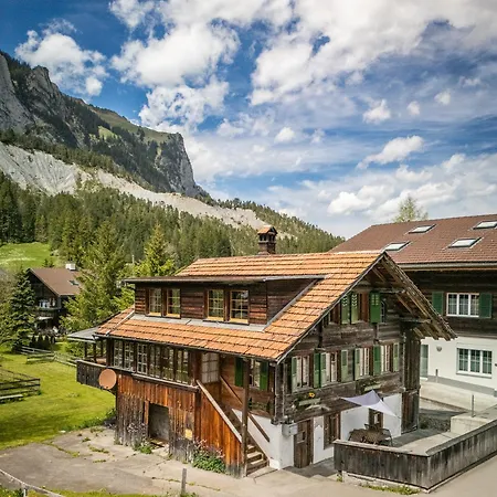 Charming, Well-equipped Alpine * Kandersteg