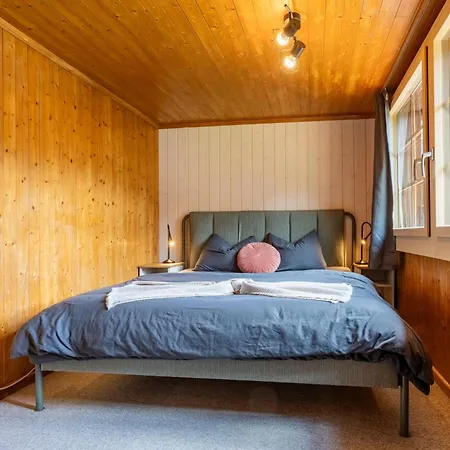 Charming, Well-equipped Alpine Apartment
